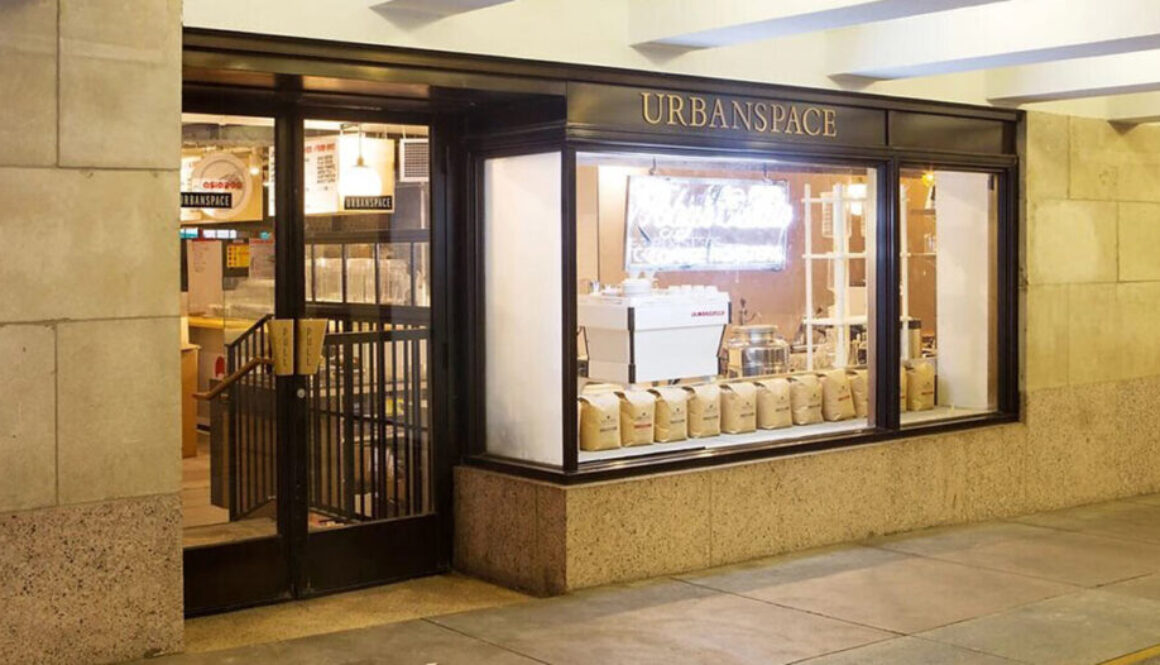 Decoración interior de café-bar